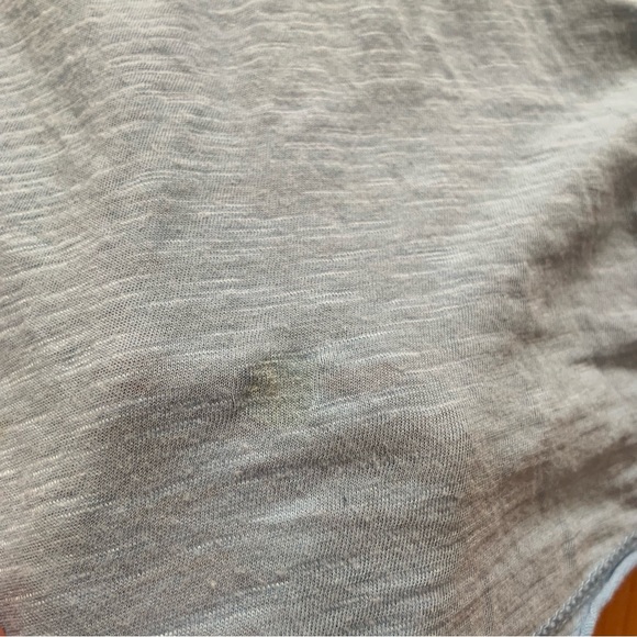 Lace back cami top - Hollister Size Small - Picture 7 of 7